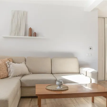 Διαμέρισμα Charming One Bedroom In *
