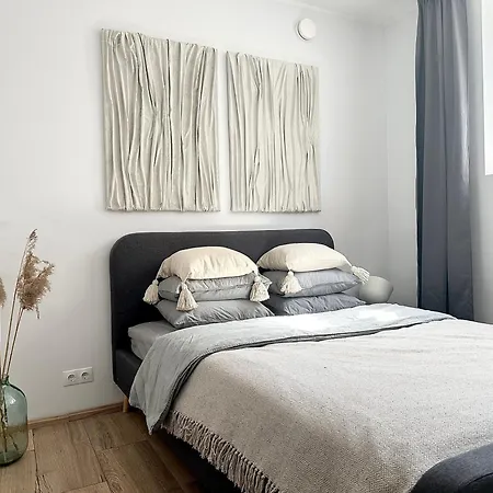 Charming One Bedroom In * 탈린